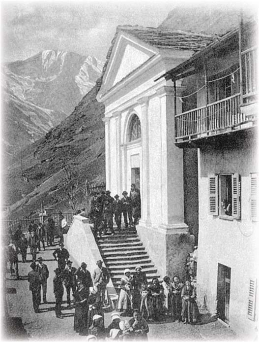 Waldensians gathered outside an Alpine chapel in the early 1900s