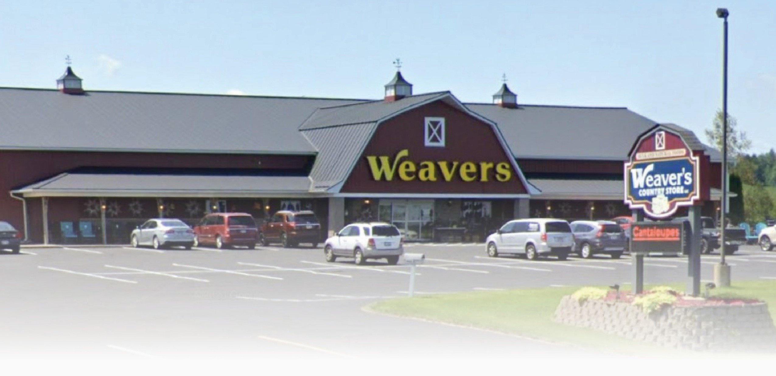 Exterior of Weaver’s Country Store and its parking lot